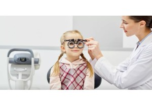 Приём детского офтальмолога