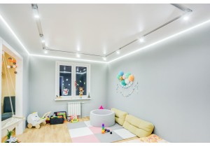 Натяжной потолок тканевый в детскую комнату