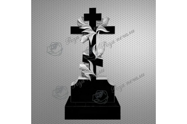 Крест на кладбище из гранита